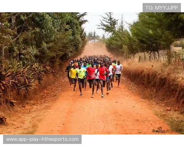 长跑邀请赛：肯尼亚运动员再度刷新纪录，重燃激情！，肯尼亚长跑冠军